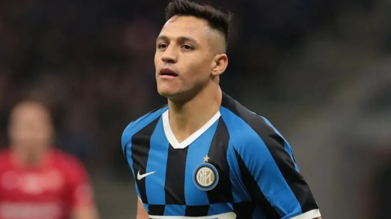 Galatasaray'ın Alexis Sanchez aşkı yeniden alevlendi! İtalyanlar transfer iddiasını duyurdu