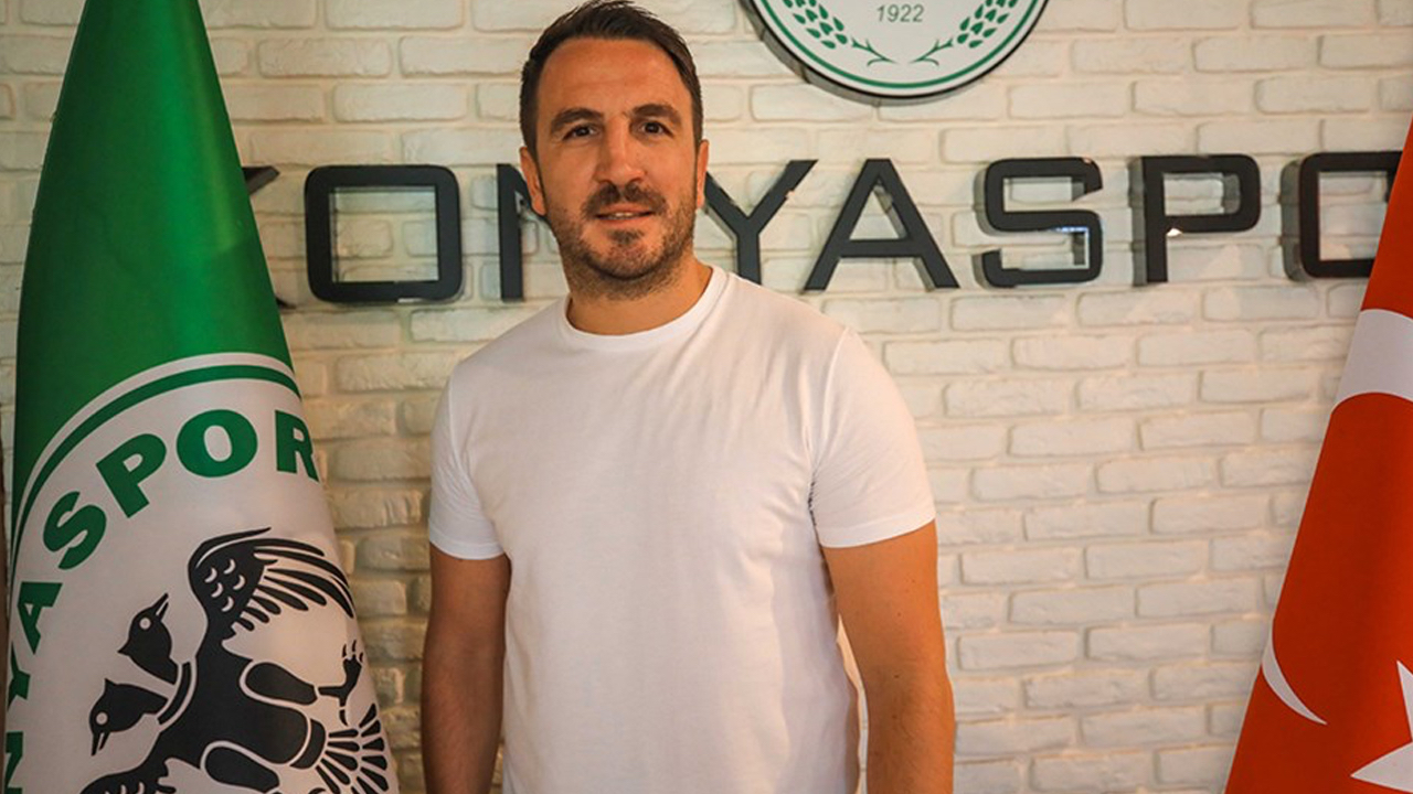 Konyaspor'un yeni teknik direktörü belli oldu! Fenerbahçe ve Galatasaray maçlarına o isimle çıkılacak