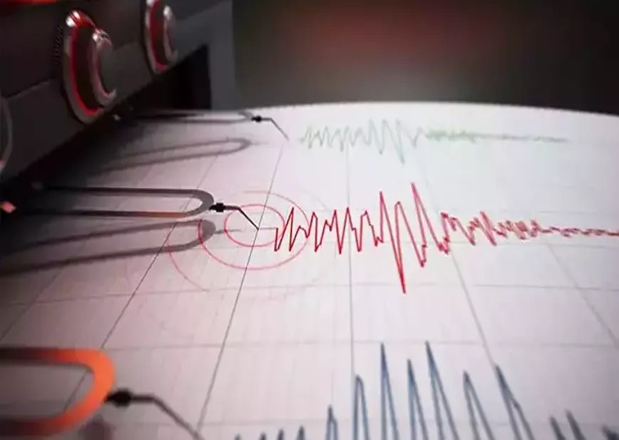 Kandilli Rasathanesi açıkladı! Akdeniz'de gece vakti deprem korkuttu!