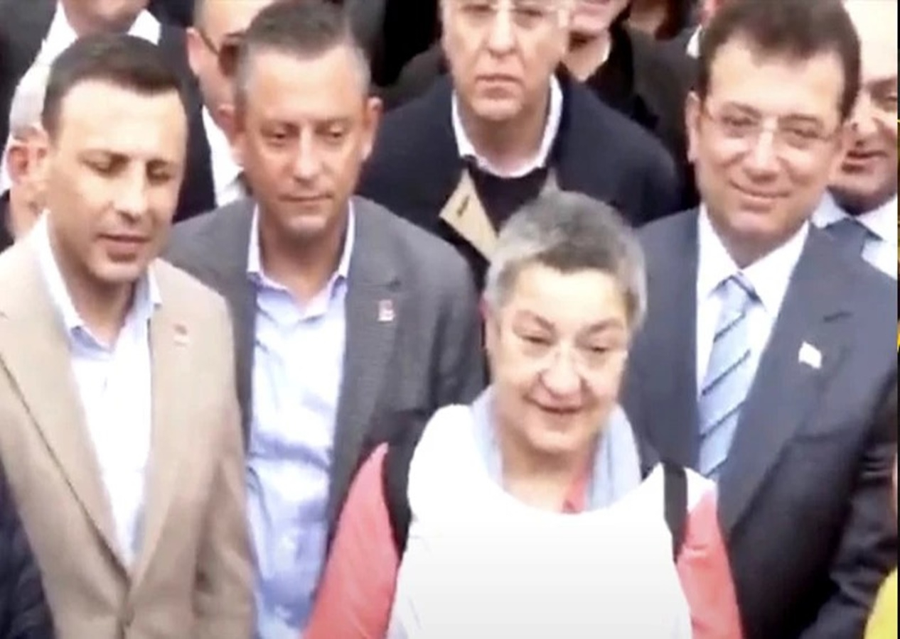 Özgür Özel ve Ekrem İmamoğlu TSK'ya 'kimyasal' iftirası atan Şebnem Korur Fincancı ile yan yana