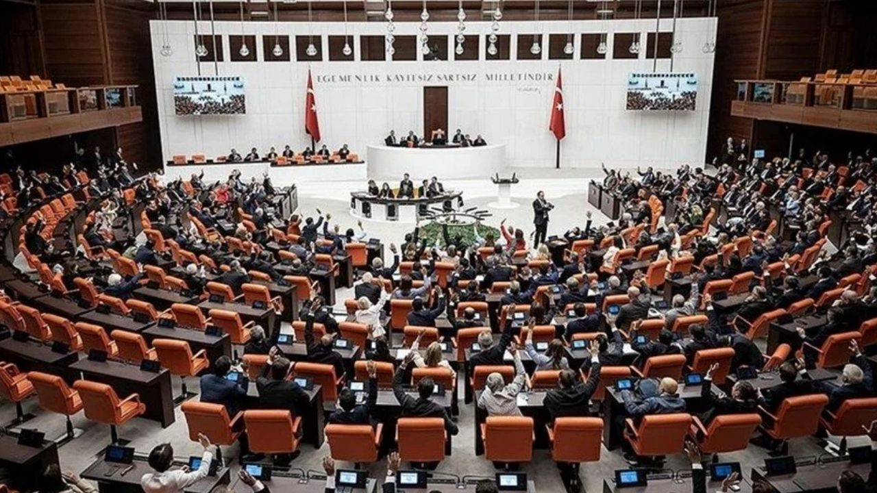 'Maden Kanunu' teklifi Meclis'te kabul edildi