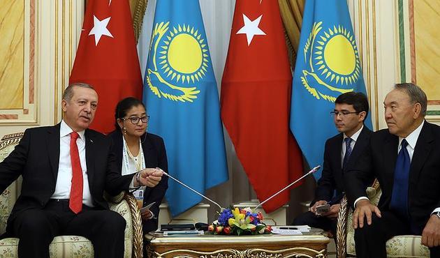 Cumhurbaşkanı Erdoğan'dan Kazakistan'a FETÖ ile mücadele övgüsü!