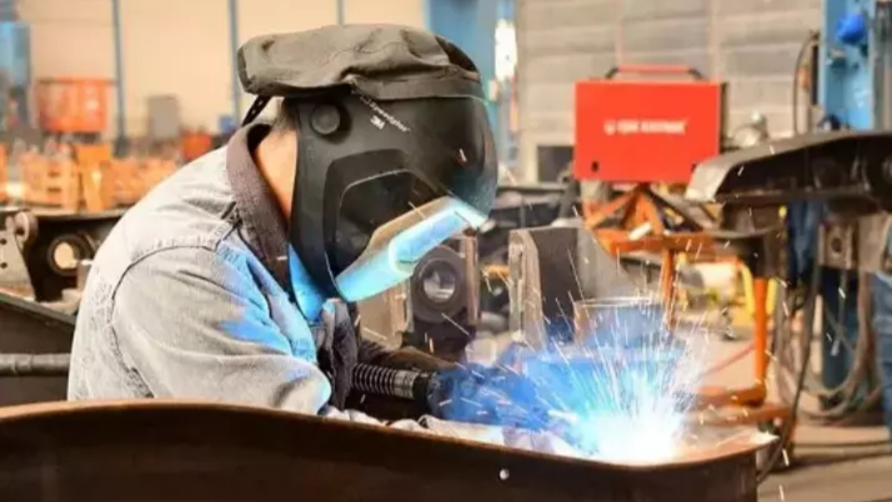 İSO Türkiye İmalat PMI nisanda 49,3 oldu