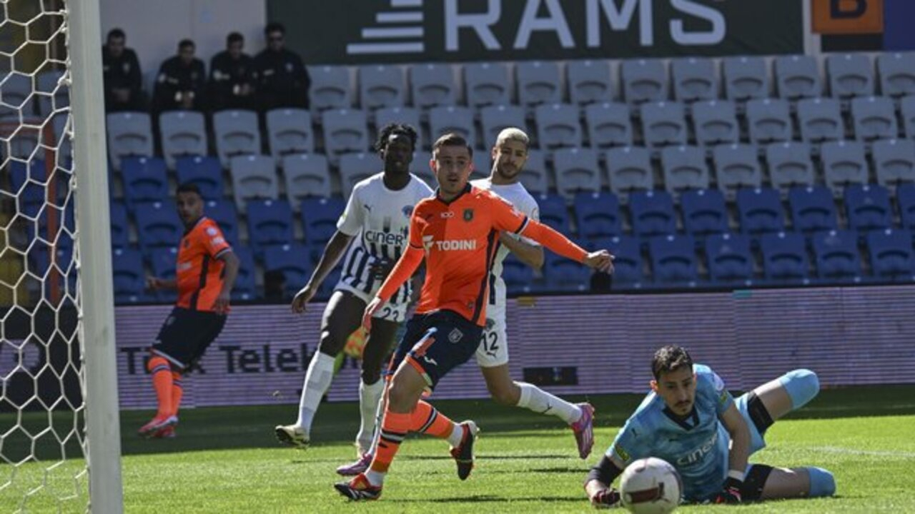 Başakşehir 4 - 1 Kasımpaşa | Maçın özeti