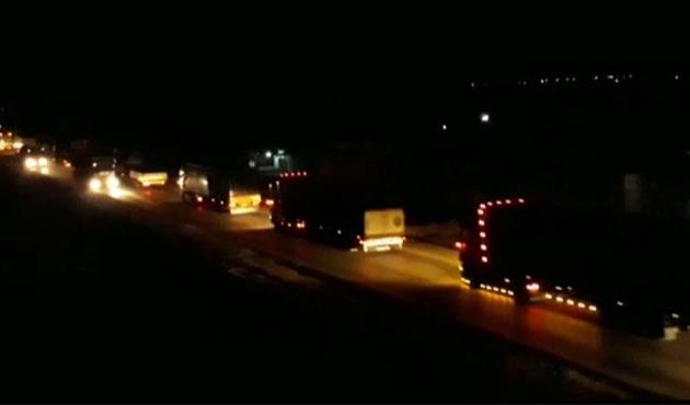 Terör örgütüne yardım götüren ABD TIR'larını Anadolu Ajansı görüntüledi...
