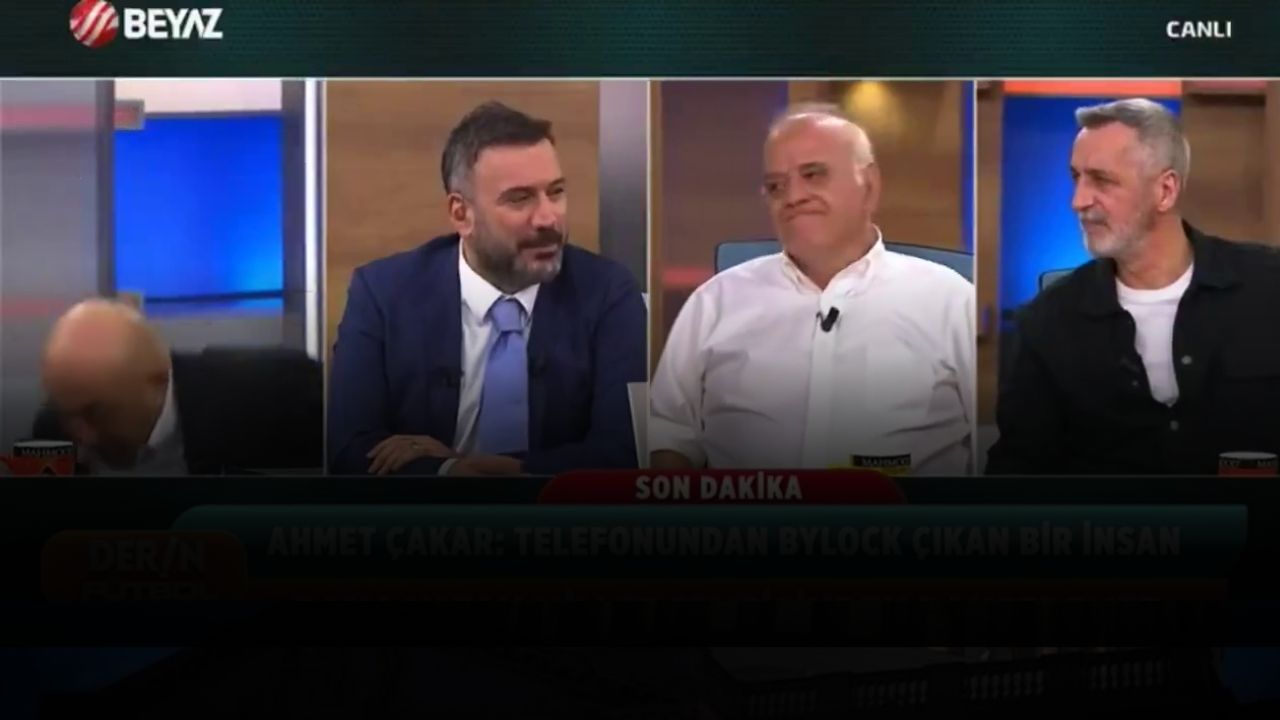 Sinan Engin canlı yayında sandalyeden düştü sosyal medya yıkıldı