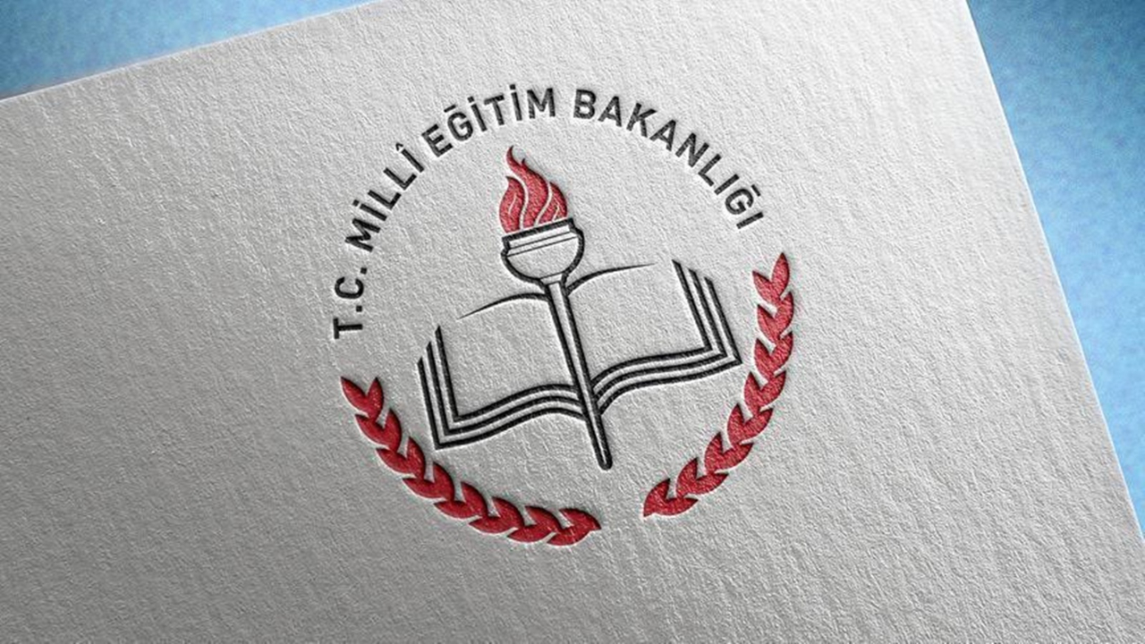 Okulların yarın tatil olduğu iddiasına MEB'den yalanlama