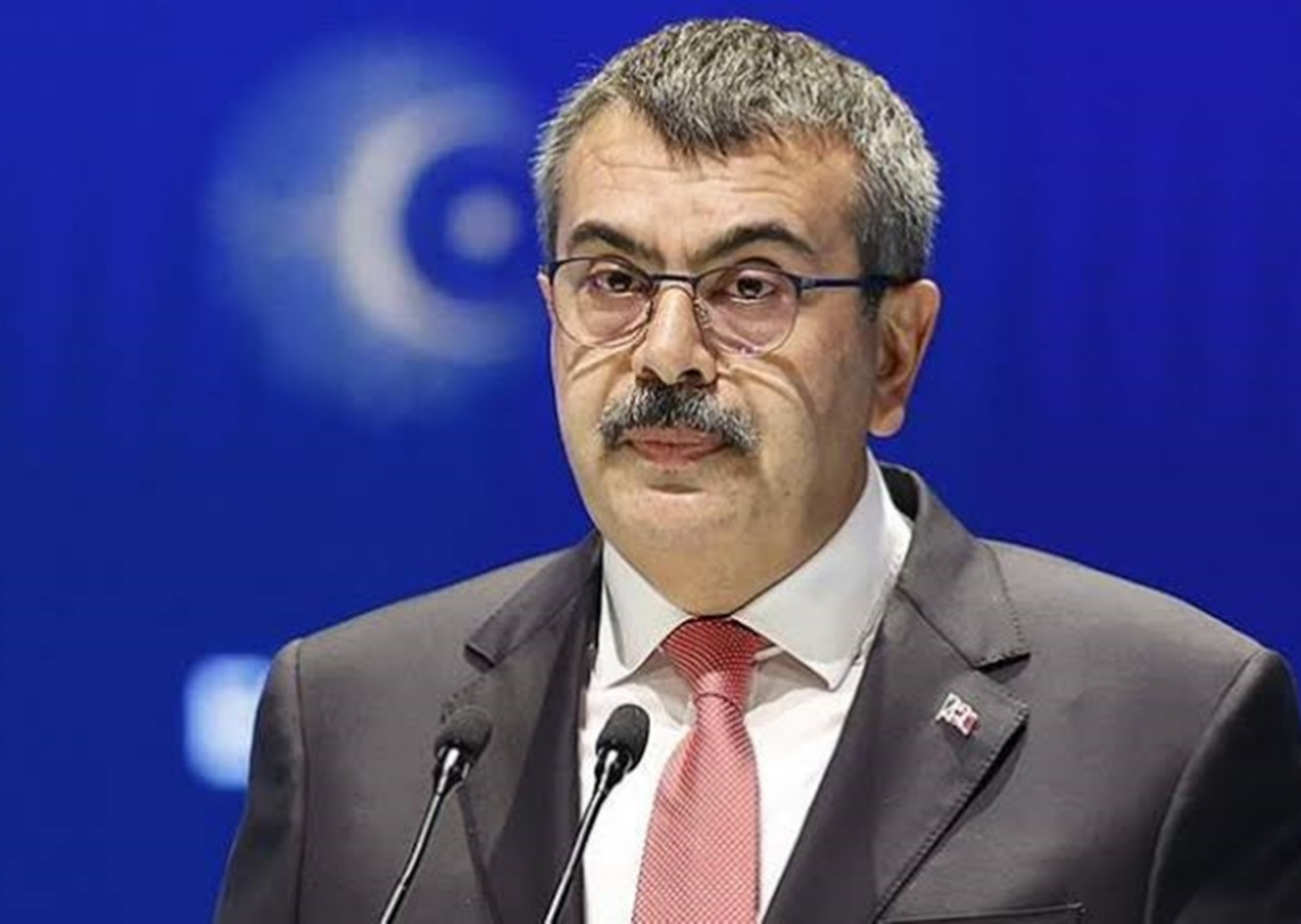 Milli Eğitim Bakanı Yusuf Tekin'den okul müdürü cinayetine tepki! ''Eğitimcilere yönelik şiddette öngörülen cezalar yüzde 50 oranında artırılmalı"