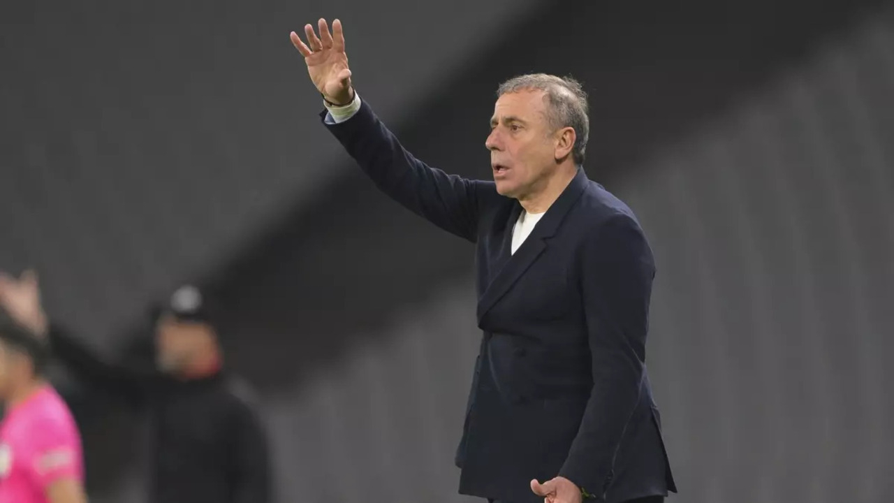 Abdullah Avcı'dan final açıklaması: Beşiktaş zengin bir oyuncu kadrosuna sahip!