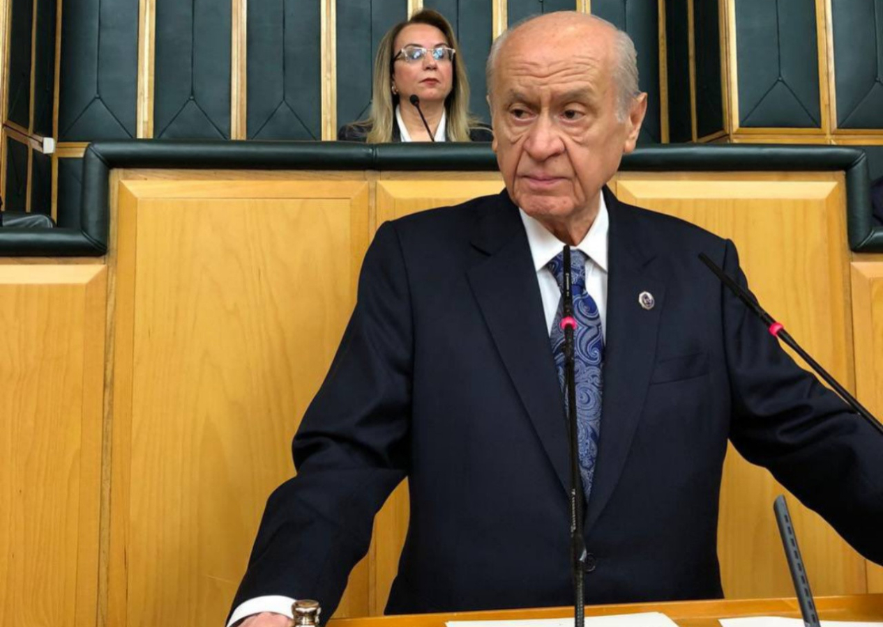 MHP lideri Bahçeli: Birkaç Emniyet müdürünün açığa açılmasıyla geçiştirilmeyecek bir komplo devrededir!