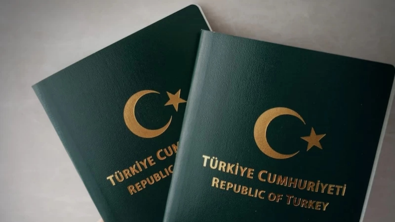 Cumhurbaşkanı Erdoğan açıkladı! Oda ve borsa başkanlarına yeşil pasaport verilecek