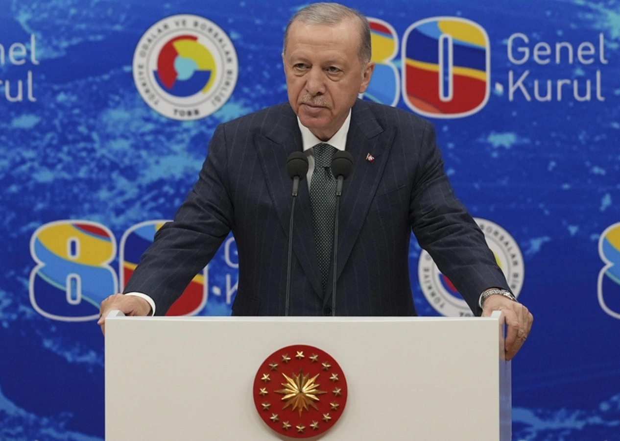 Cumhurbaşkanı Erdoğan'dan eş dost atamalarına tepki: Zıvanadan çıktı! İbretle takip ediyoruz...