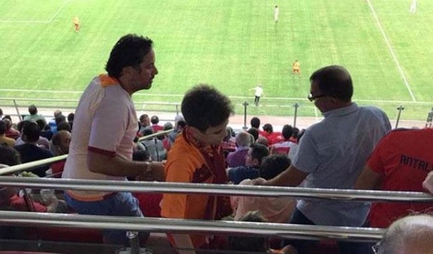 Galatasaray formalı taraftarlara tepki!