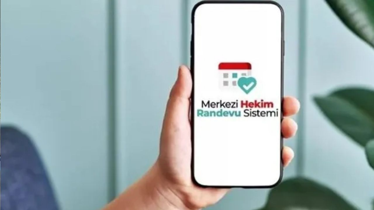 Sağlık Bakanı Koca'dan onaylı randevu sistemine ilişkin paylaşım