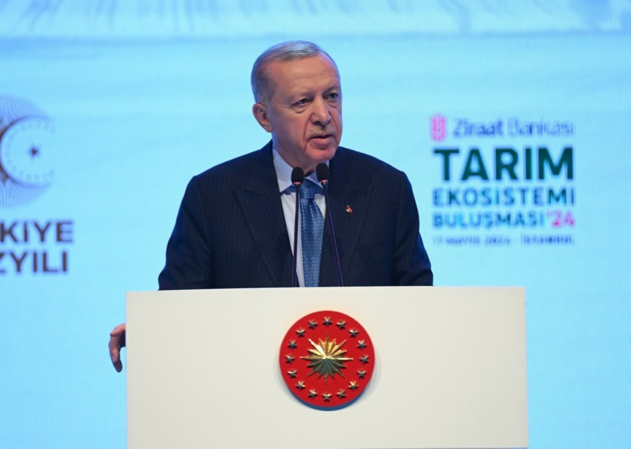Cumhurbaşkanı Erdoğan'dan çiftçilere peş peşe müjdeler: Ziraat Bankası kredi limitini 1,5 milyon TL'ye çıkarıyoruz!