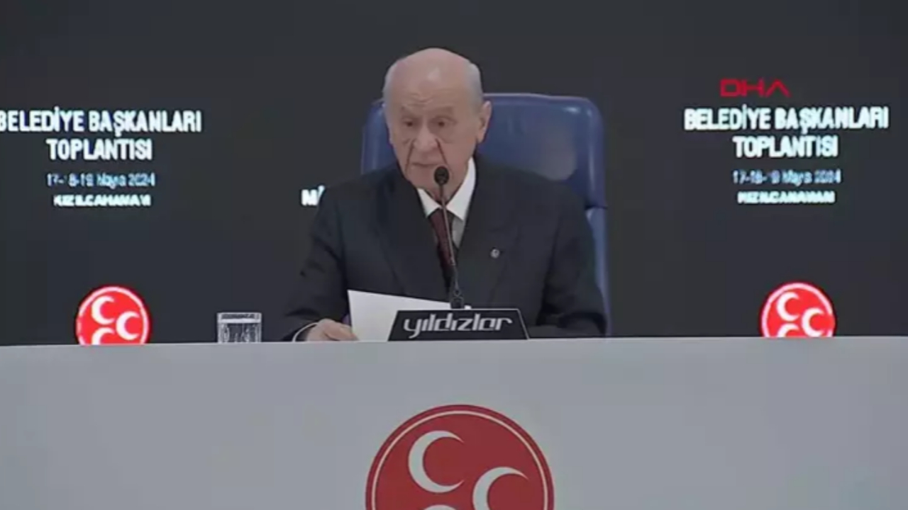 MHP lideri Devlet Bahçeli: Kalkışma yapanın başı kesilmeli!