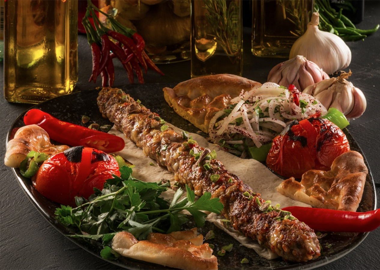 DAMAK ÇATLATAN KEBAPLARA BİR DE BURADAN BAKIN…