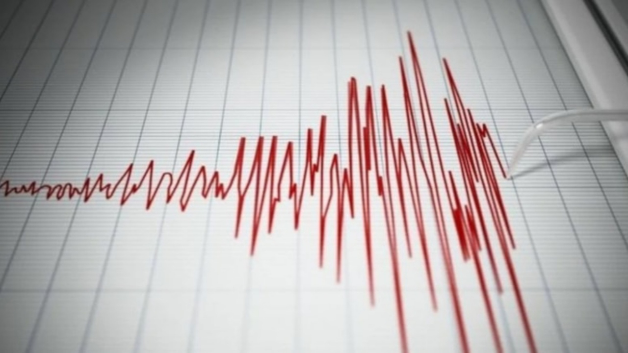 Kandilli ve AFAD'tan peş peşe açıklama! Kahramanmaraş'ta deprem oldu