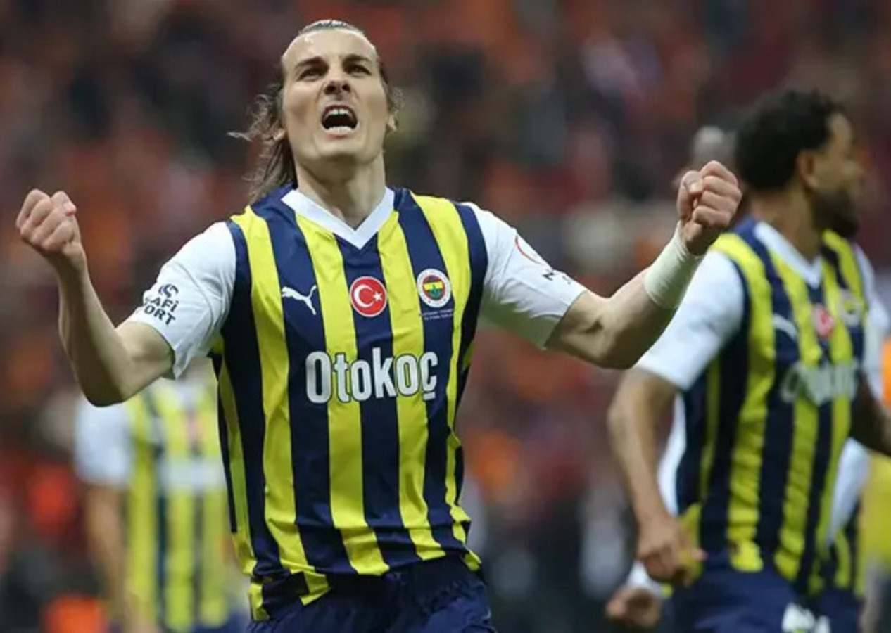 Galatasaray evinde yıkıldı, Fenerbahçe şansını son maça taşıdı! Galatasaray 0 - 1 Fenerbahçe | Maçın özeti