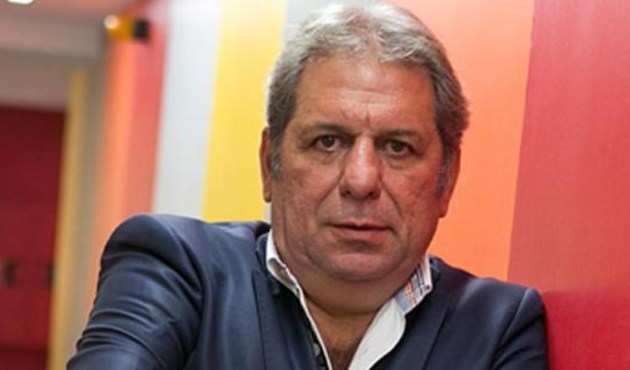 Toroğlu: Bu zeminde futbolcuların bileği kırılır...