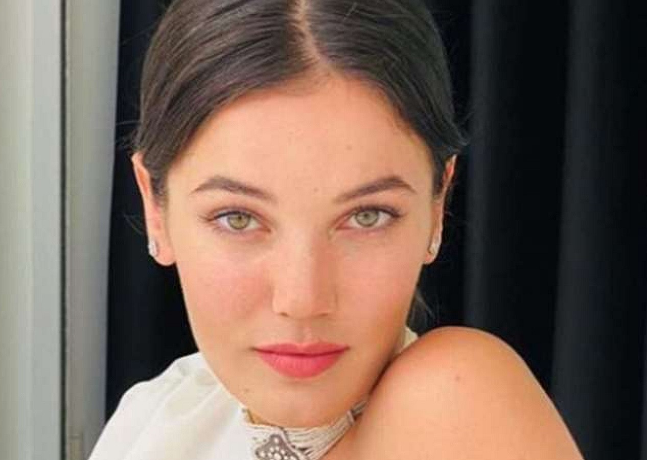 Cannes'de açıkladı! Güzel oyuncu Pınar Deniz ve Kaan Yıldırım'dan evlilik şoku! "Bu yaz düğün planımız yok"