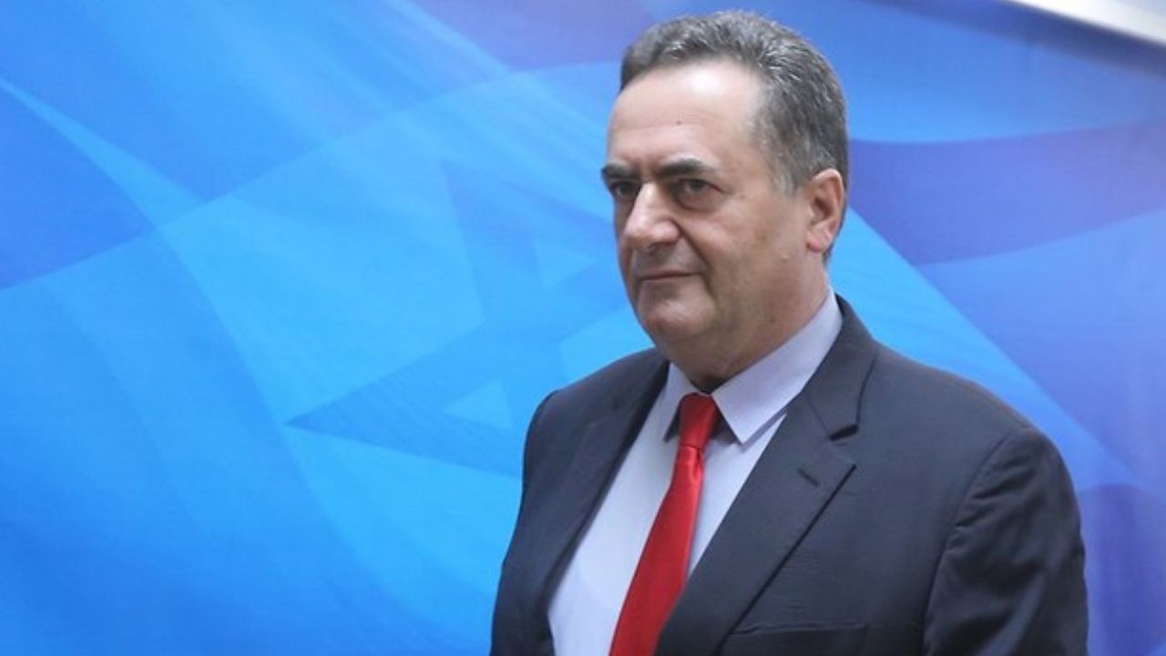 İsrailli Bakana 4 fotoğrafla tokat gibi yanıt!