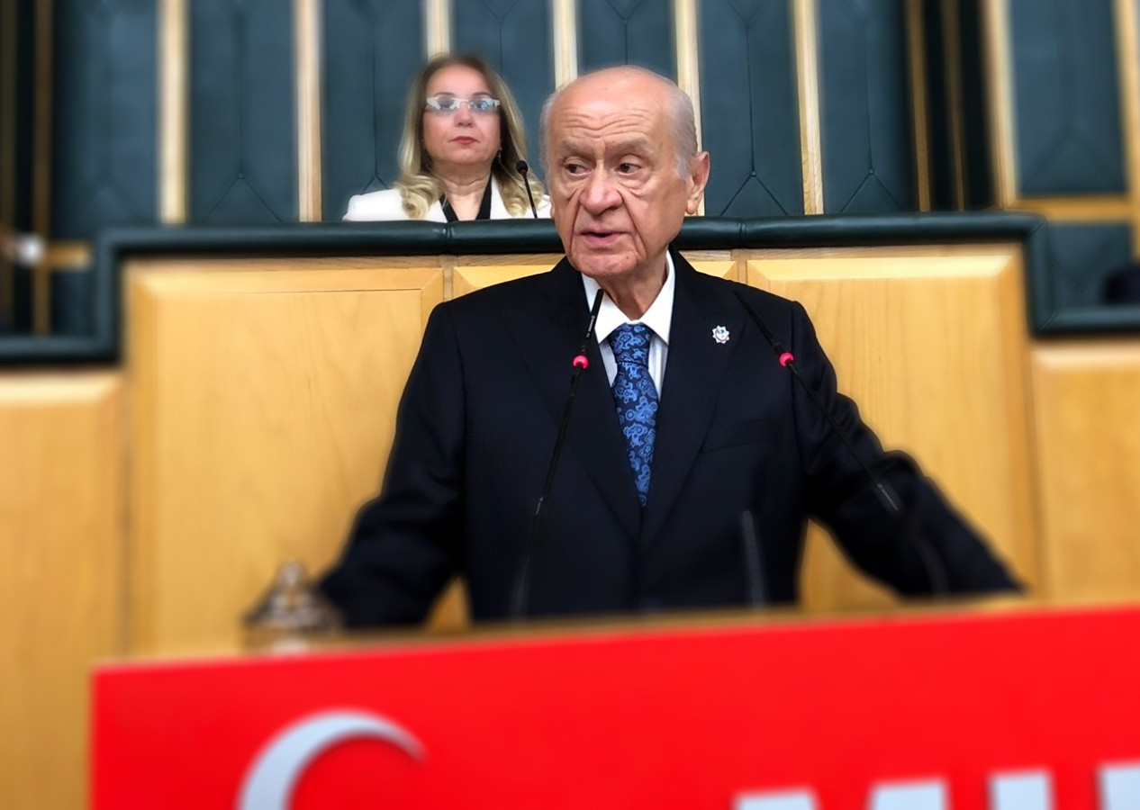 "PKK ile HDP arasındaki organik bağ tescillendi" diyen Bahçeli'den çağrı: HDP ve devamı sözde parti kapatılmalıdır!