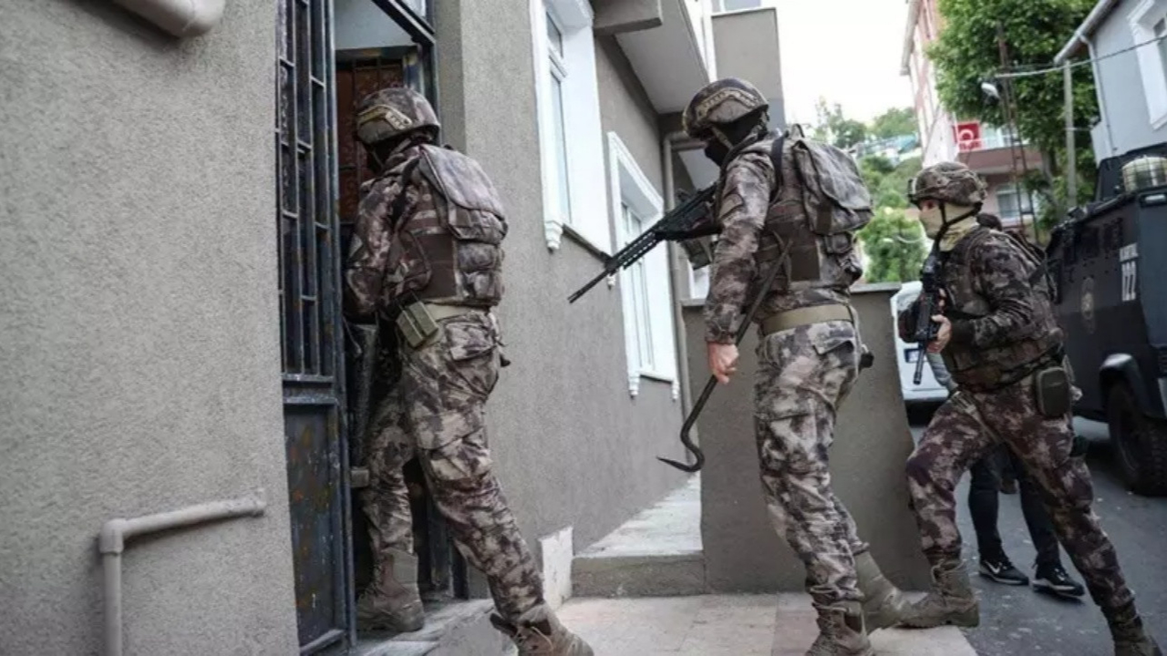 İstanbul’da eş zamanlı DEAŞ operasyonu! 13 şüpheli gözaltına alındı...
