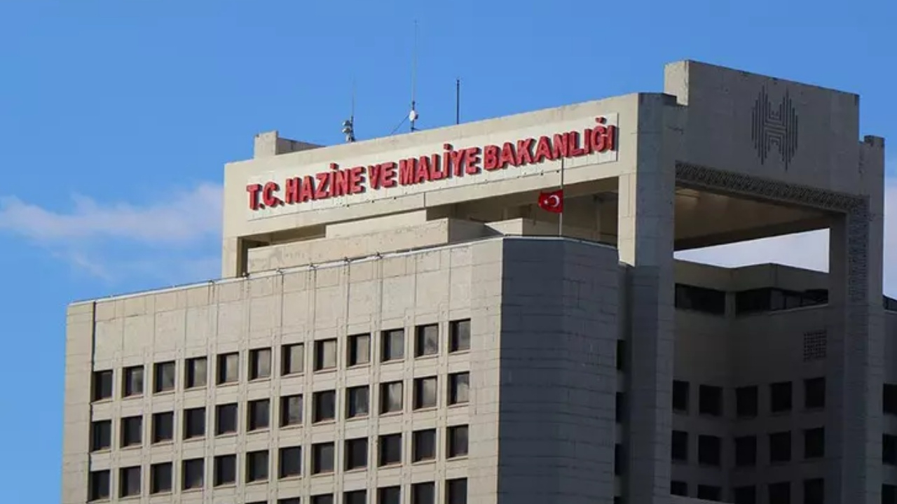 Hazine 2 ihalede 46,3 milyar lira borçlandı