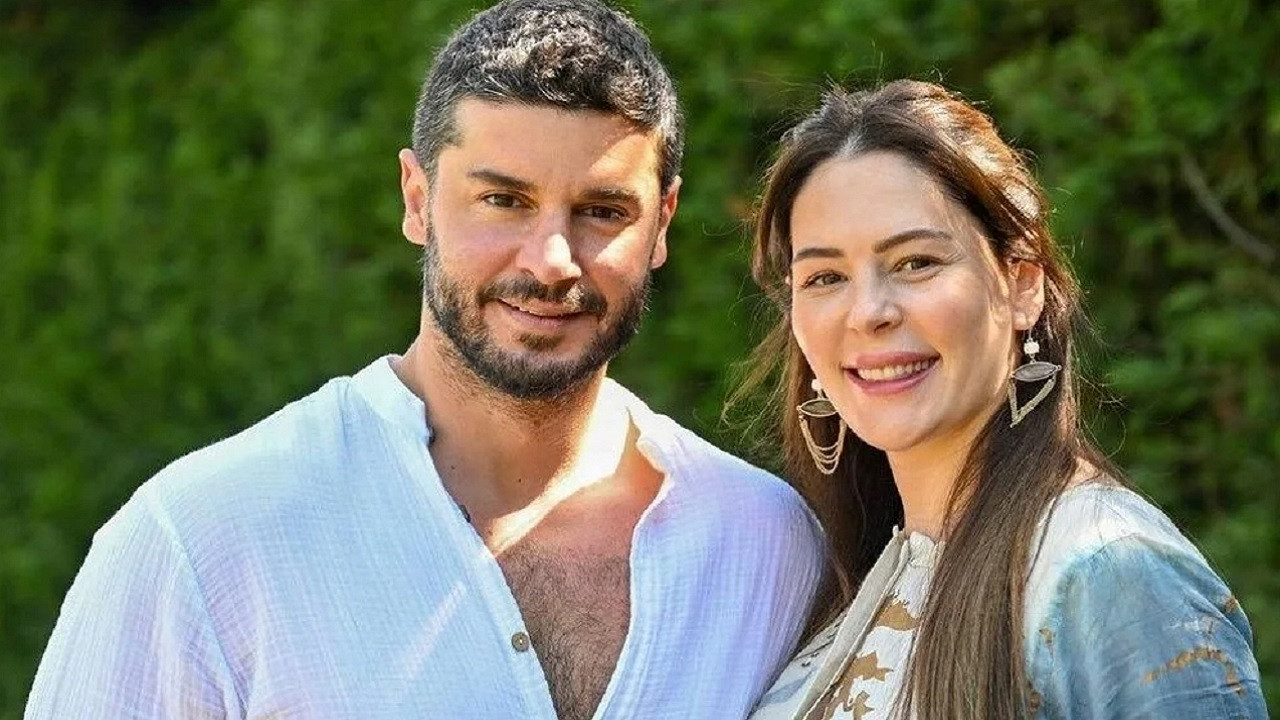 Kız bebek beklediklerini açıklamışlardı! Ünlü çift Yıldız Çağrı Atiksoy ve Berk Oktay bebeklerini kucağına aldı....