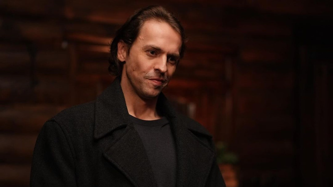 Sette kriz çıktı! Metin Akdülger, başrol olduğu Sandık Kokusu'ndan ayrıldı