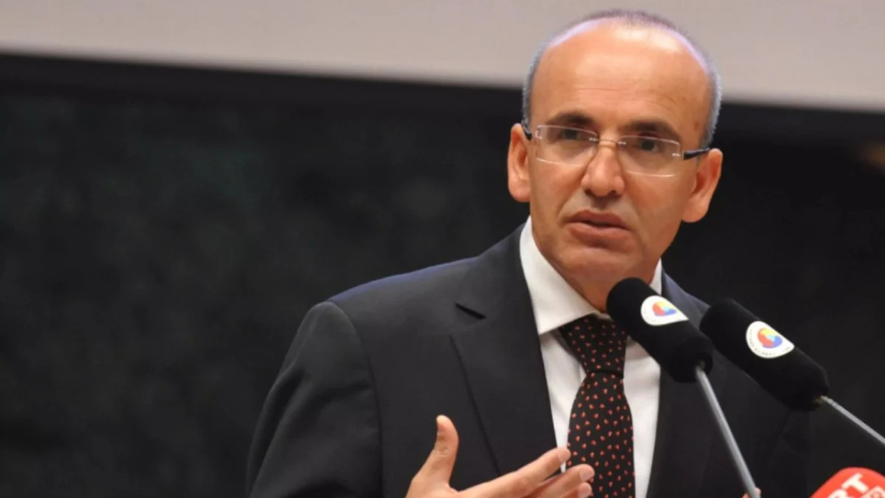 Bakan Şimşek:  Açık veya örtülü kur hedefimiz yok
