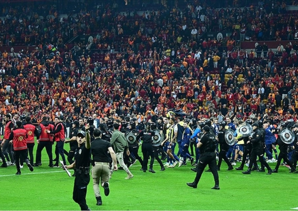 PFDK kararları açıkladı, Fenerbahçe'ye ceza yağdı!