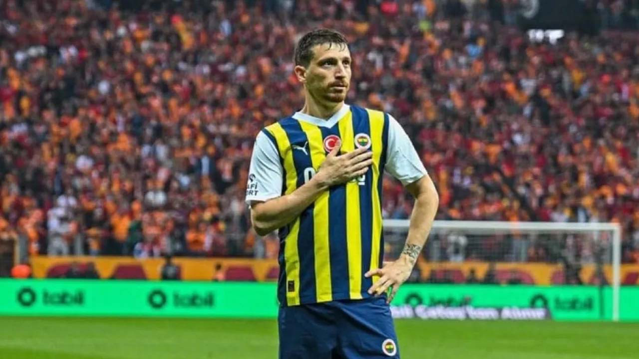 Mert Hakan Yandaş: "Tiyatroya son verdik! Bir Fenerbahçe arması hepsine yetti! Şimdi gidip tiyatroya devam edebilirler"