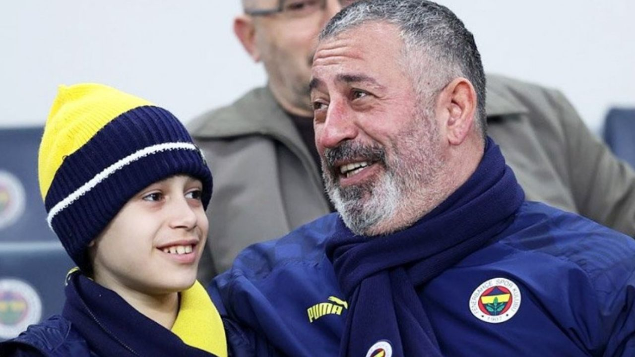 Cem Yılmaz'ın Galatasaray paylaşımı olay oldu! İşte ünlülerin paylaşımları...