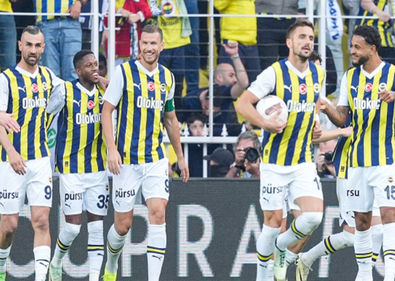 Fenerbahçe farka gitti, şampiyonluk için yetmedi! Fenerbahçe 6 - 0 İstanbulspor | Maçın özeti