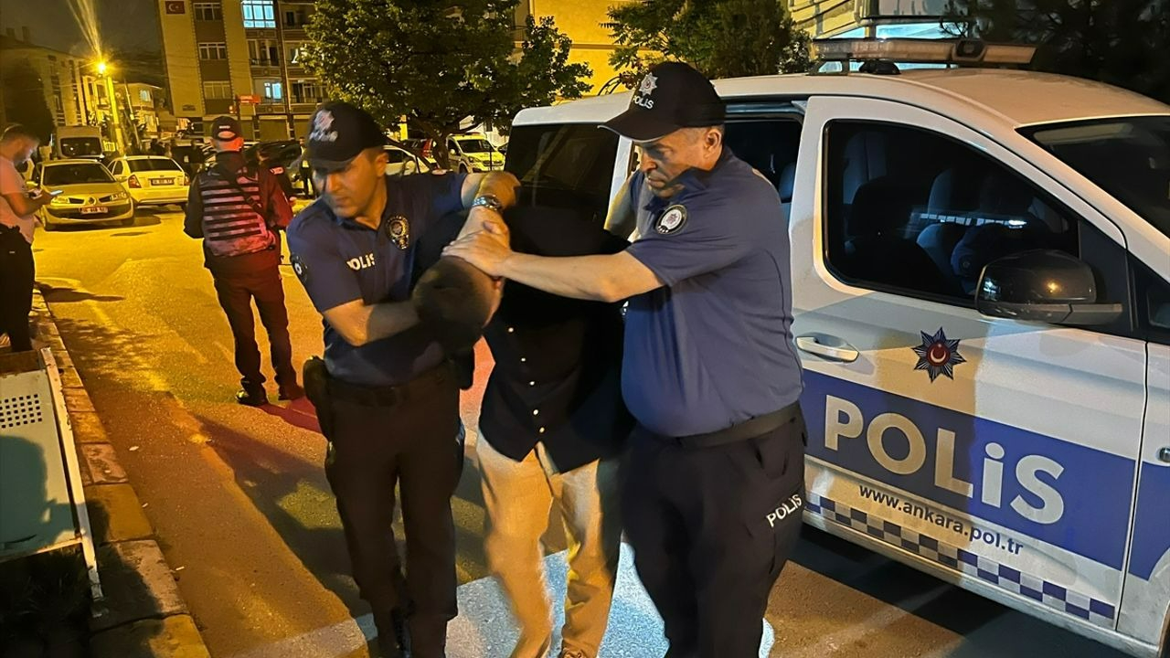 Ankara’da araçtan silahla ateş açan şüpheliler yakalandı