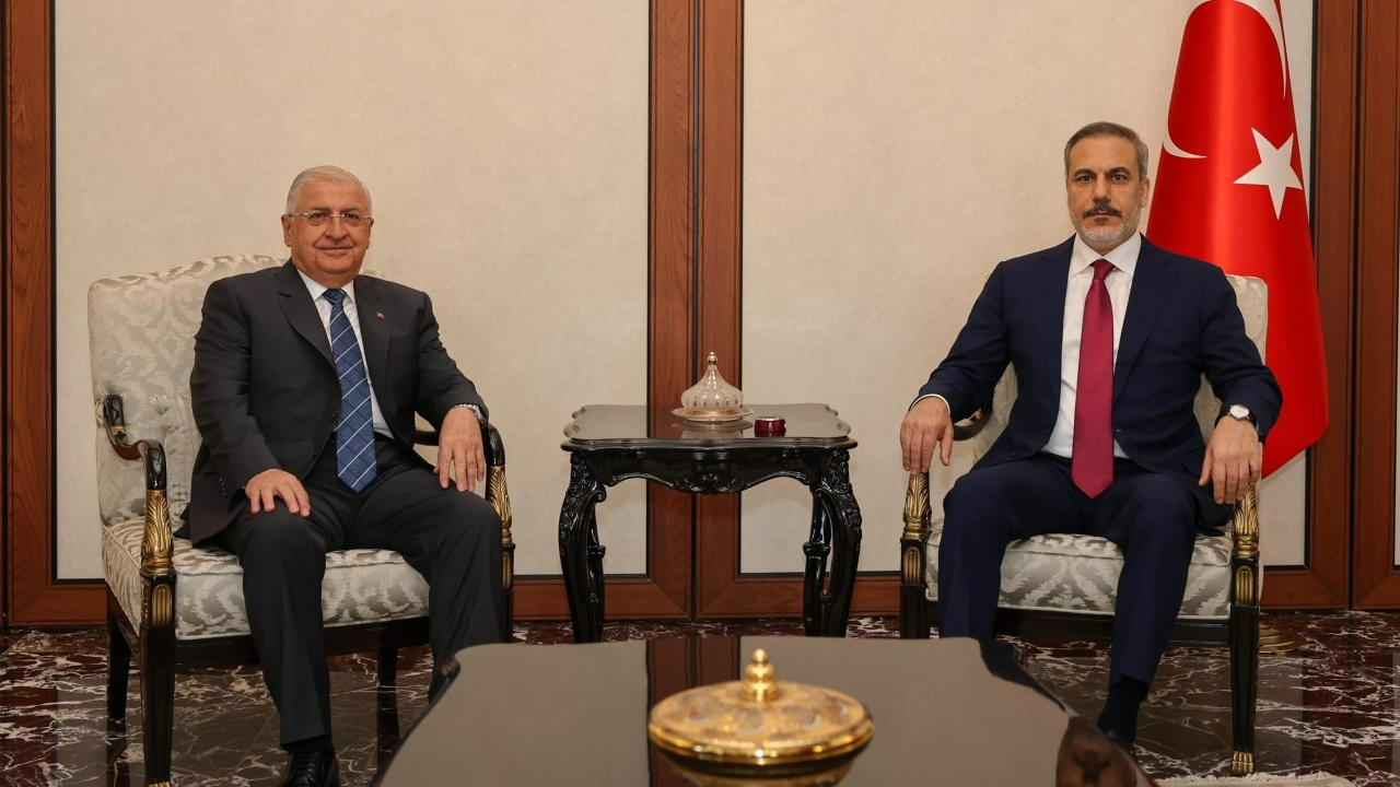 Dışişleri Bakanı Fidan, Milli Savunma Bakanı Güler ile bir araya geldi