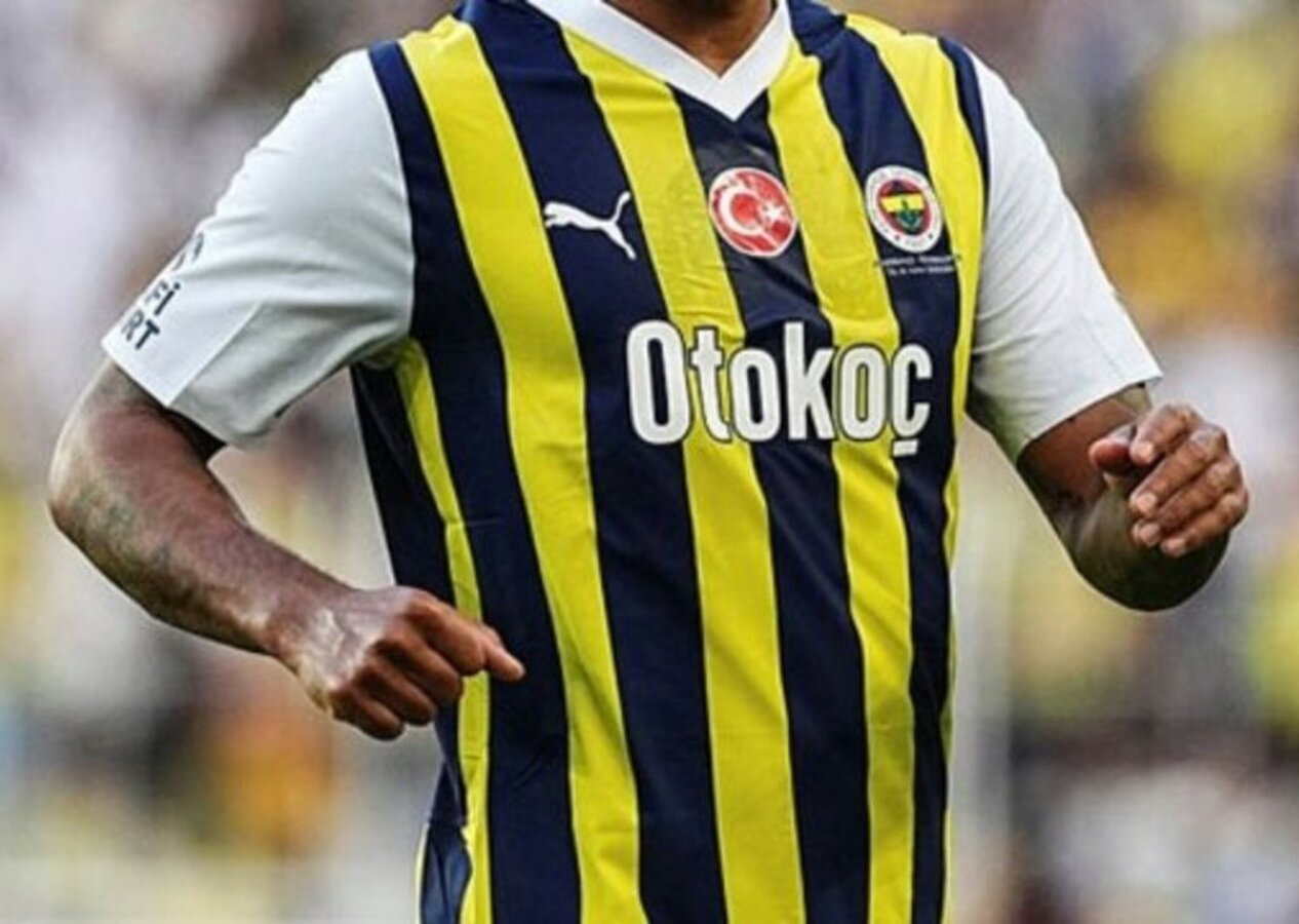 Fenerbahçe'de ayrılık! Yıldız oyuncu taraftara veda etti: Bu kulüpteki zamanım ne yazık ki bitti