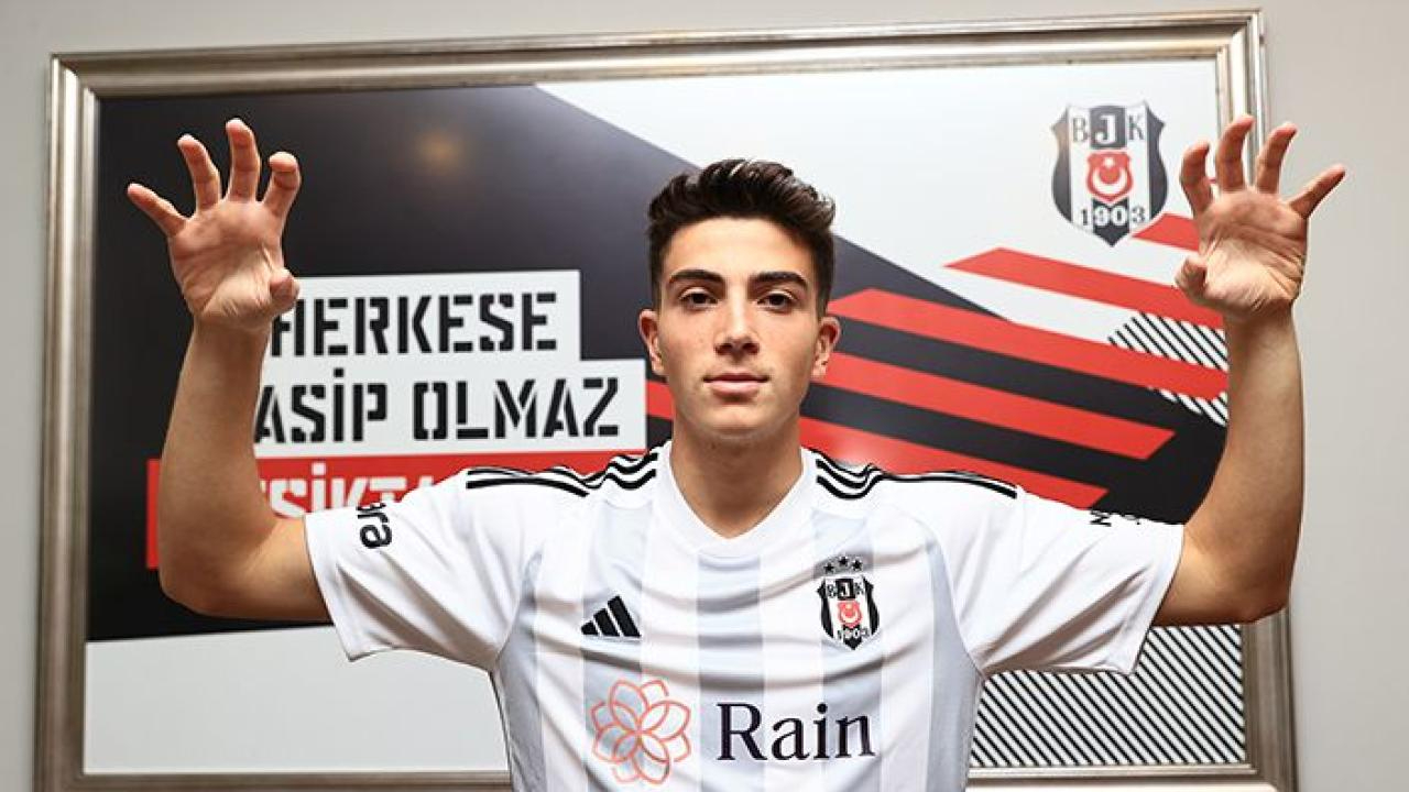Serdar Topraktepe Beşiktaş'ın sıradaki yıldız adayını açıkladı: Çok iyi topçu olacak!