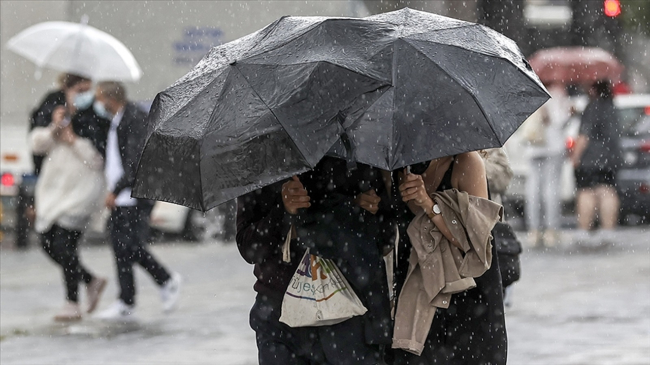 Meteorolojiden 9 il için kuvvetli yağış uyarısı