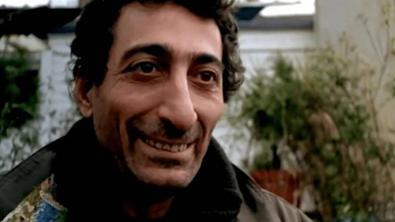 Ünlü oyuncu Ahmet Uğurlu hayatını kaybetti! Acı haberi Cem Yılmaz duyurdu