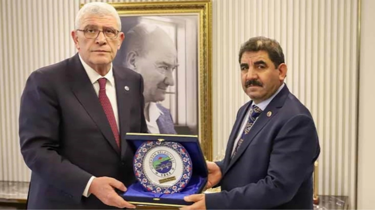 İYİ Parti'de sular durulmuyor... Bir şok ayrılık daha! Erzurum Horasan Belediye Başkanı istifa etti