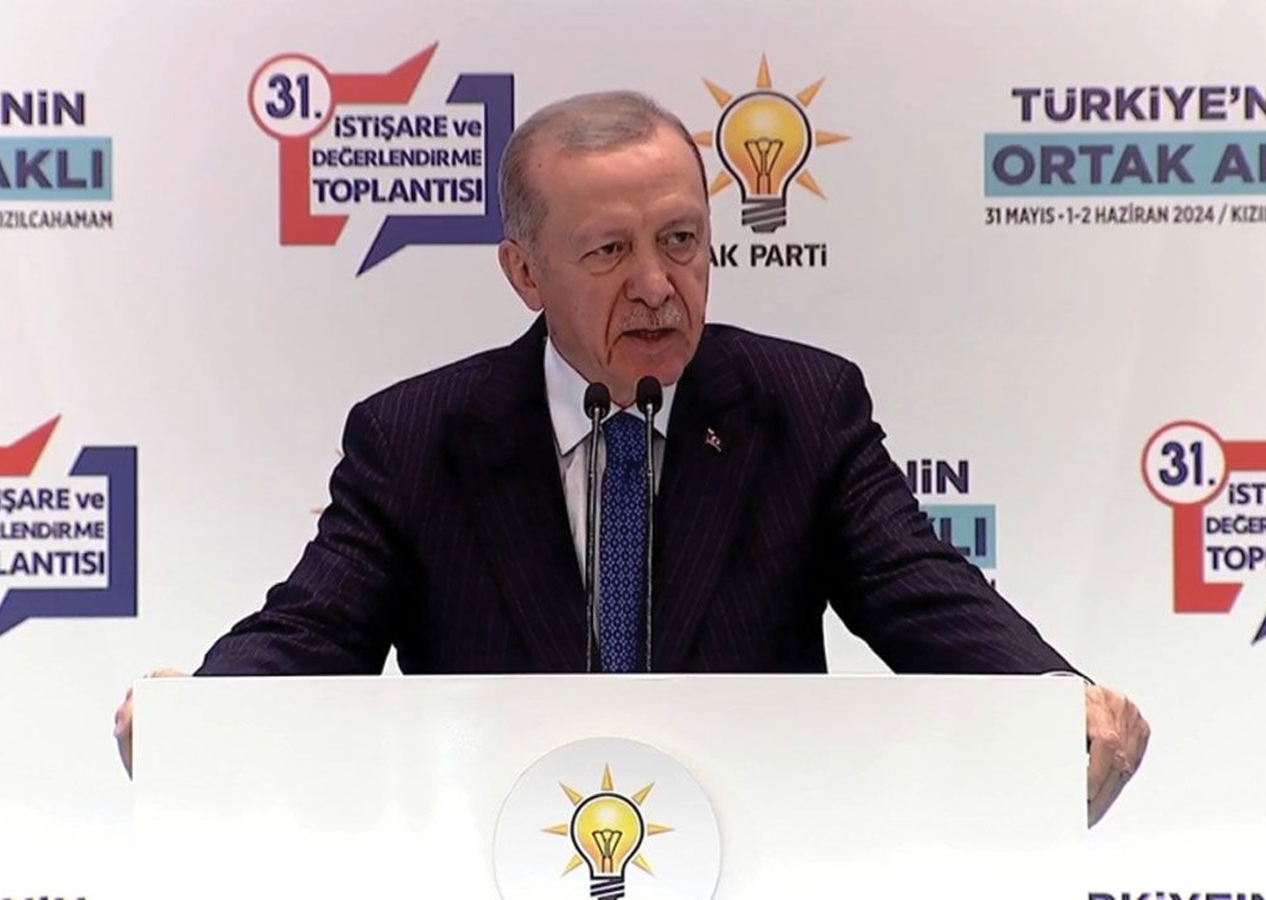 Cumhurbaşkanı Erdoğan: Yeni anayasa Türkiye'nin lokomotifi olacak