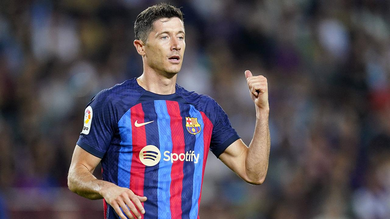 Robert Lewandowski Barcelona'ya veda etti