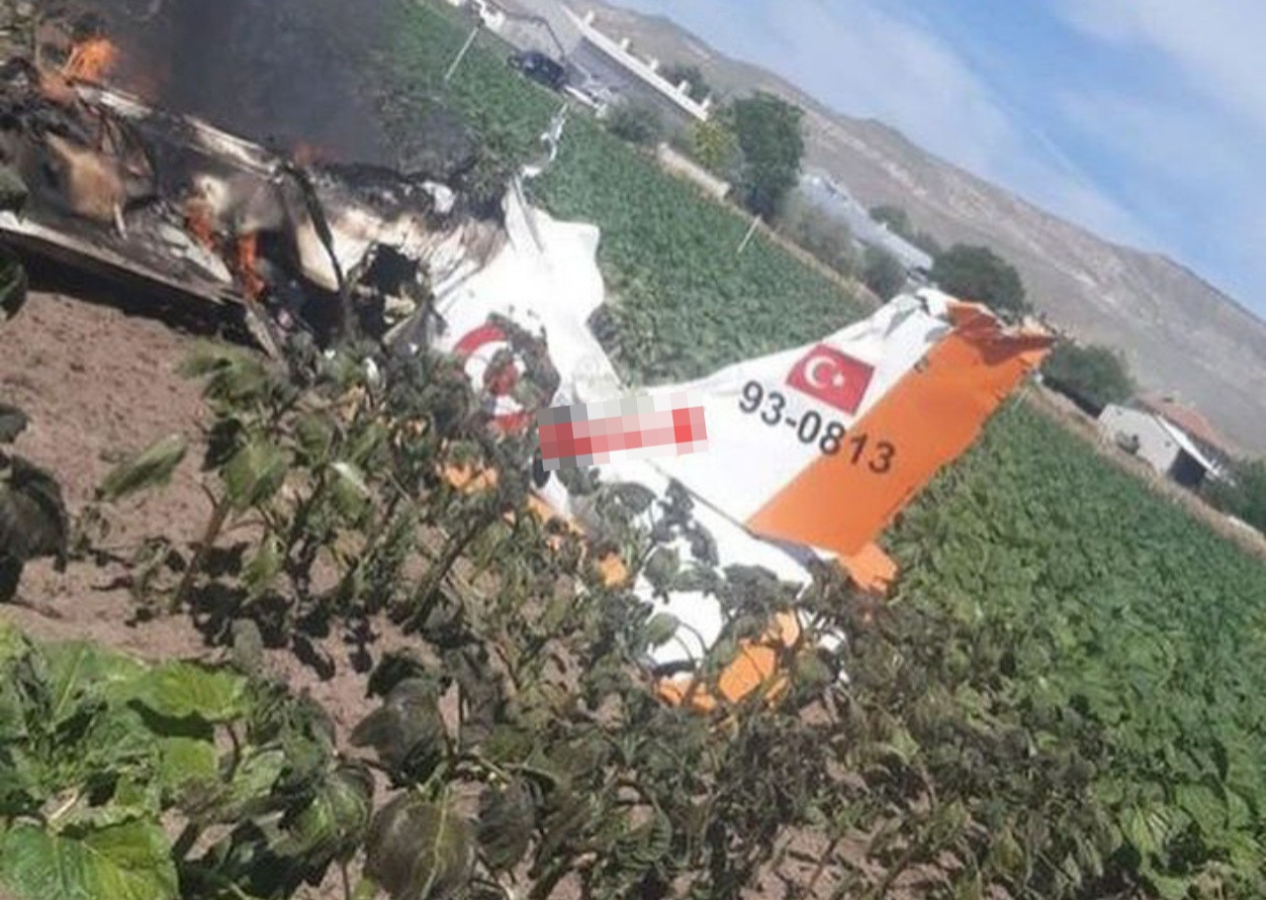 Kayseri'de eğitim uçağı düştü! 2 pilot şehit oldu...