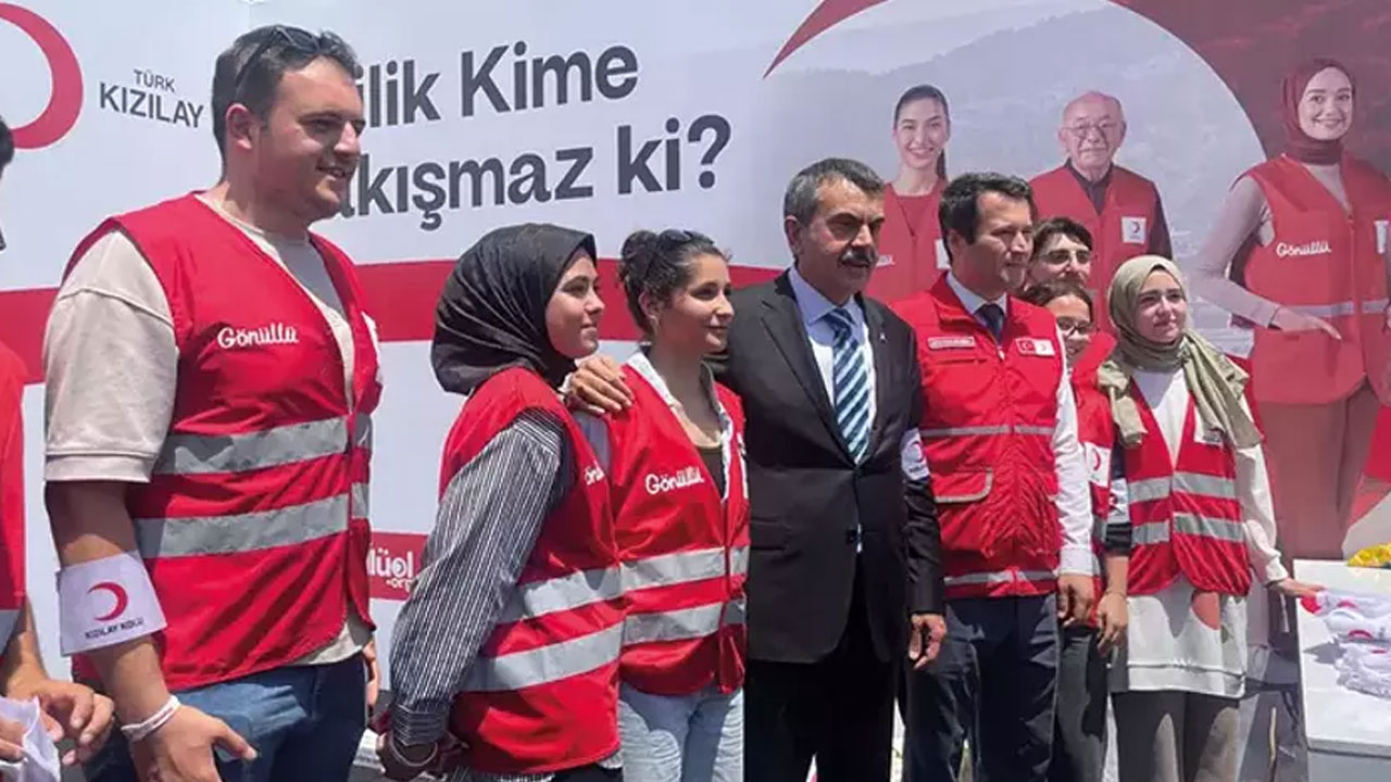 Bakan Tekin: 420 bin öğretmen ilk yardım eğitimi aldı