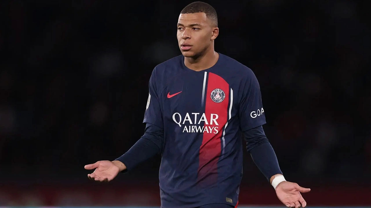 Kylian Mbappe, PSG'nin kendisini tehdit ettiğini açıkladı!