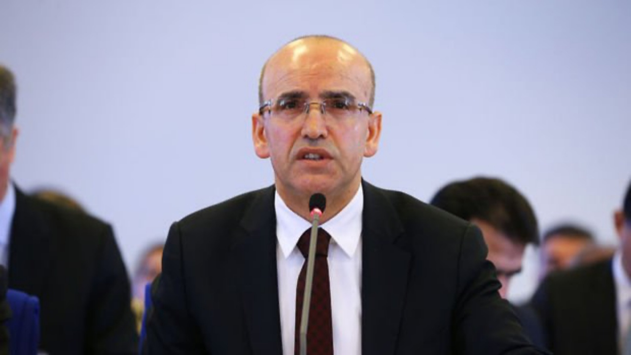 Bakan Şimşek'ten rezerv değerlendirmesi! Dış şoklara karşı dayanıklılığımız daha da artıyor