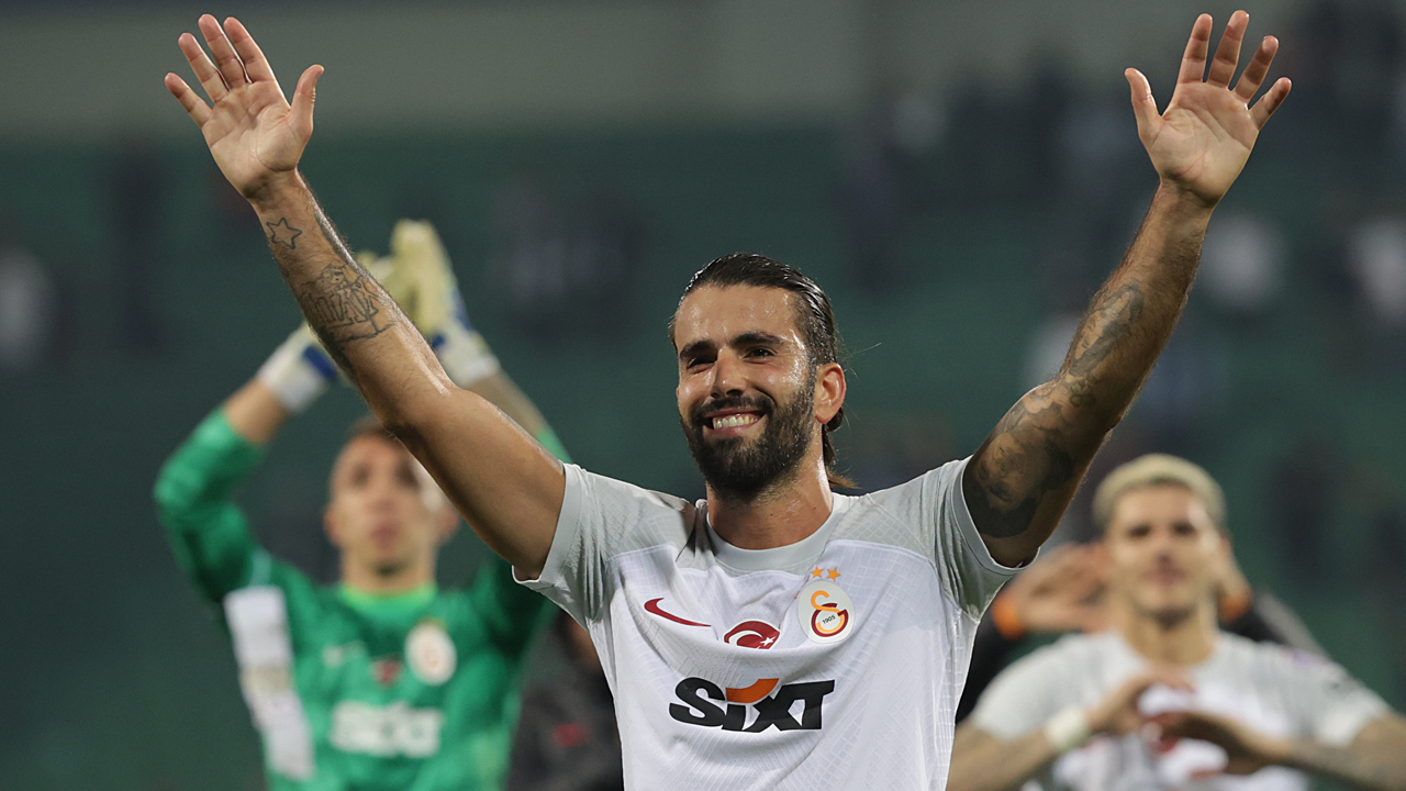 Arda Turan Galatasaray'ın kapısını aşındırmaya devam ediyor! Sergio Oliveira için ısrar